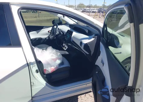 2017 Toyota Prius Three Touring from USA, damaged, VIN JTDKARFUXH3037233